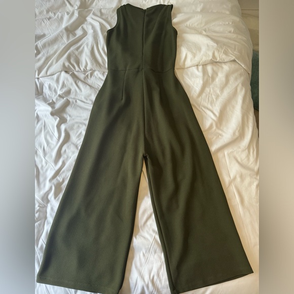 Romeo & Juliet Olive Green Jumpsuit - Picture 2 of 2
